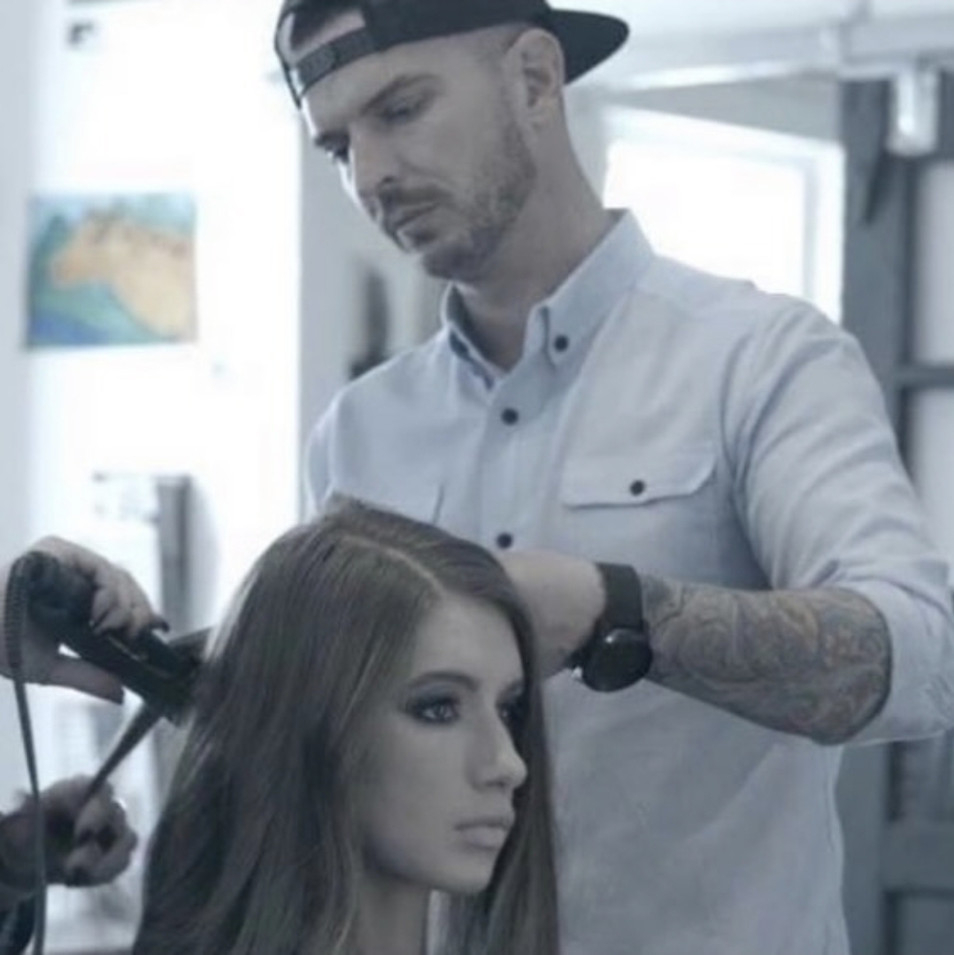 13766 Yami Arostegui Hair Stylist